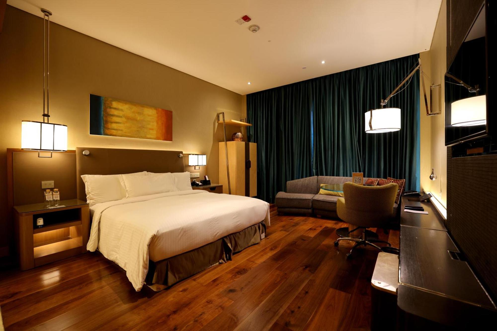 Conrad Pune Exterior photo